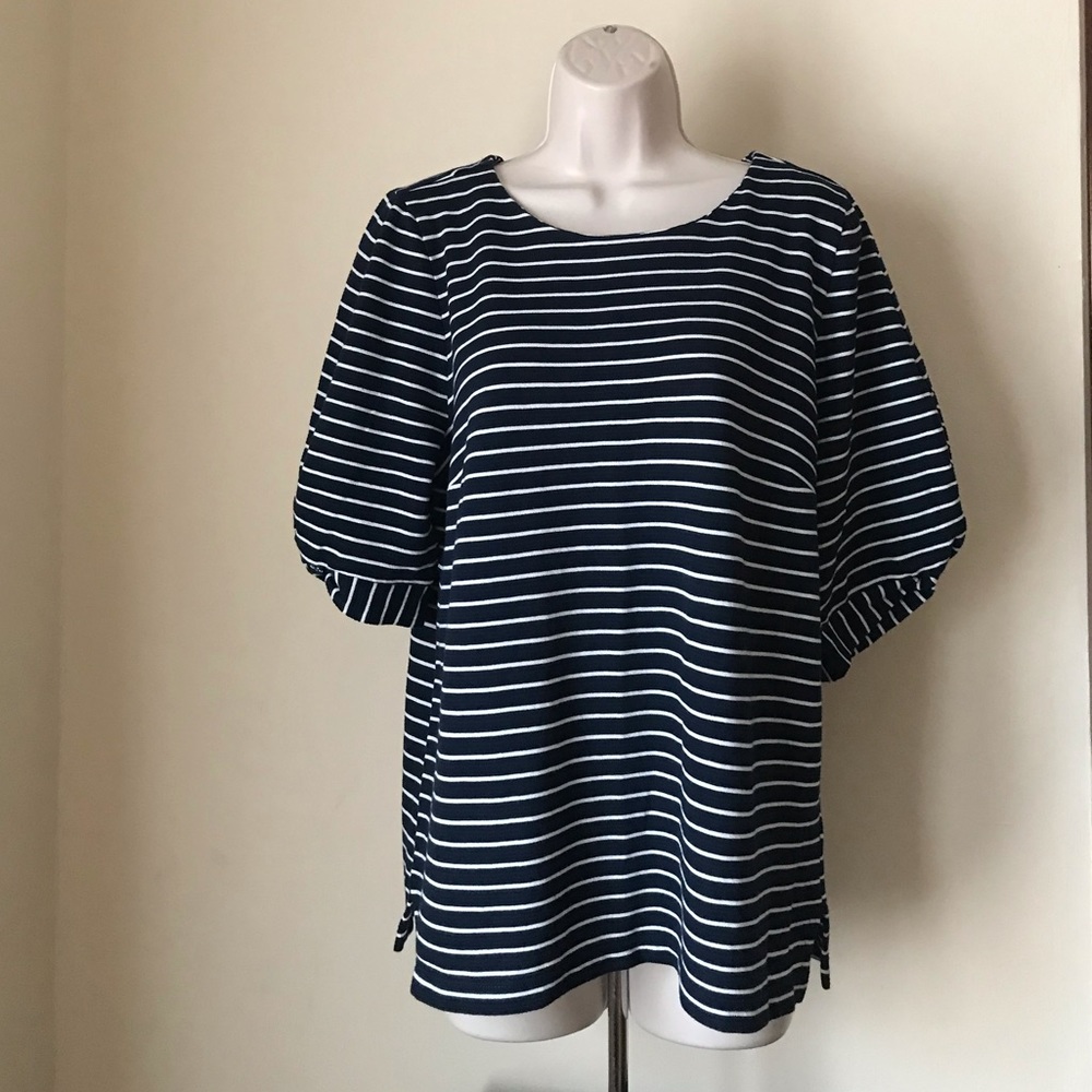 🌻Banana Republic Striped Twisted Sleeve Top